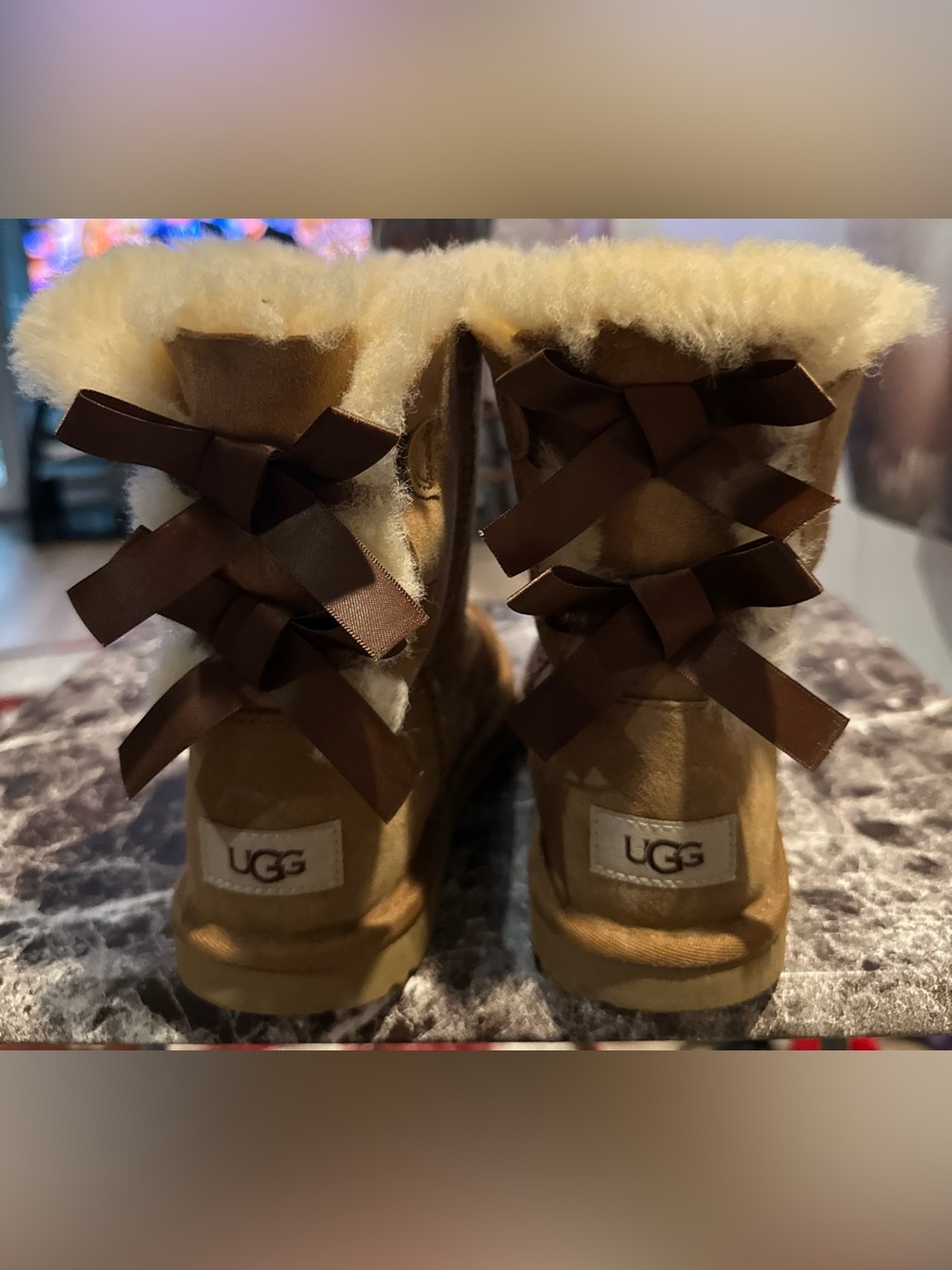 UGG Chestnut Bow-Back Shearling Winter Boots - Chestnut